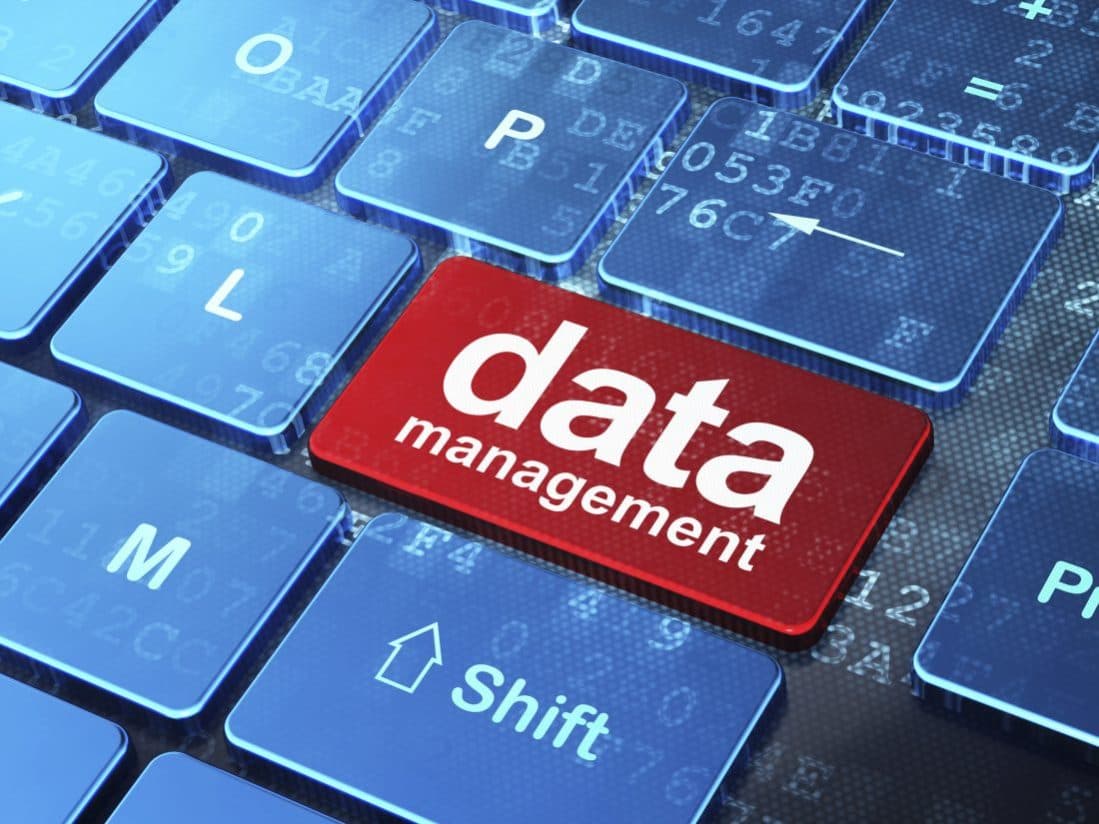 Introducción al Gobierno y a la Gestión de Datos e Información